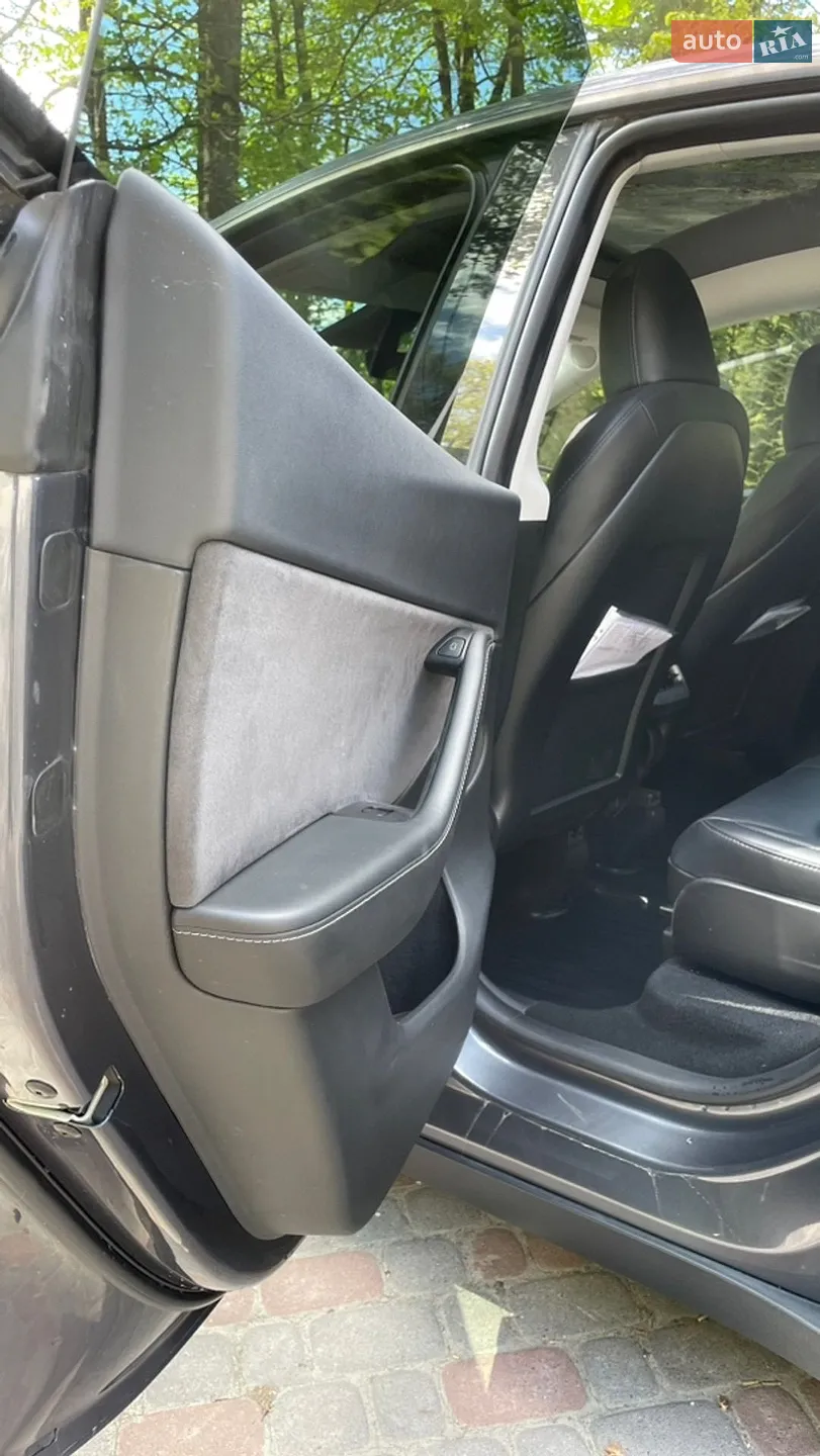 2023 Tesla Model Y - мініатюра 35