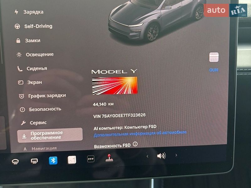 Внедорожник / Кроссовер Tesla Model Y 2025 в Днепре