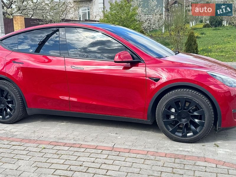 Внедорожник / Кроссовер Tesla Model Y 2022 в Хмельницком