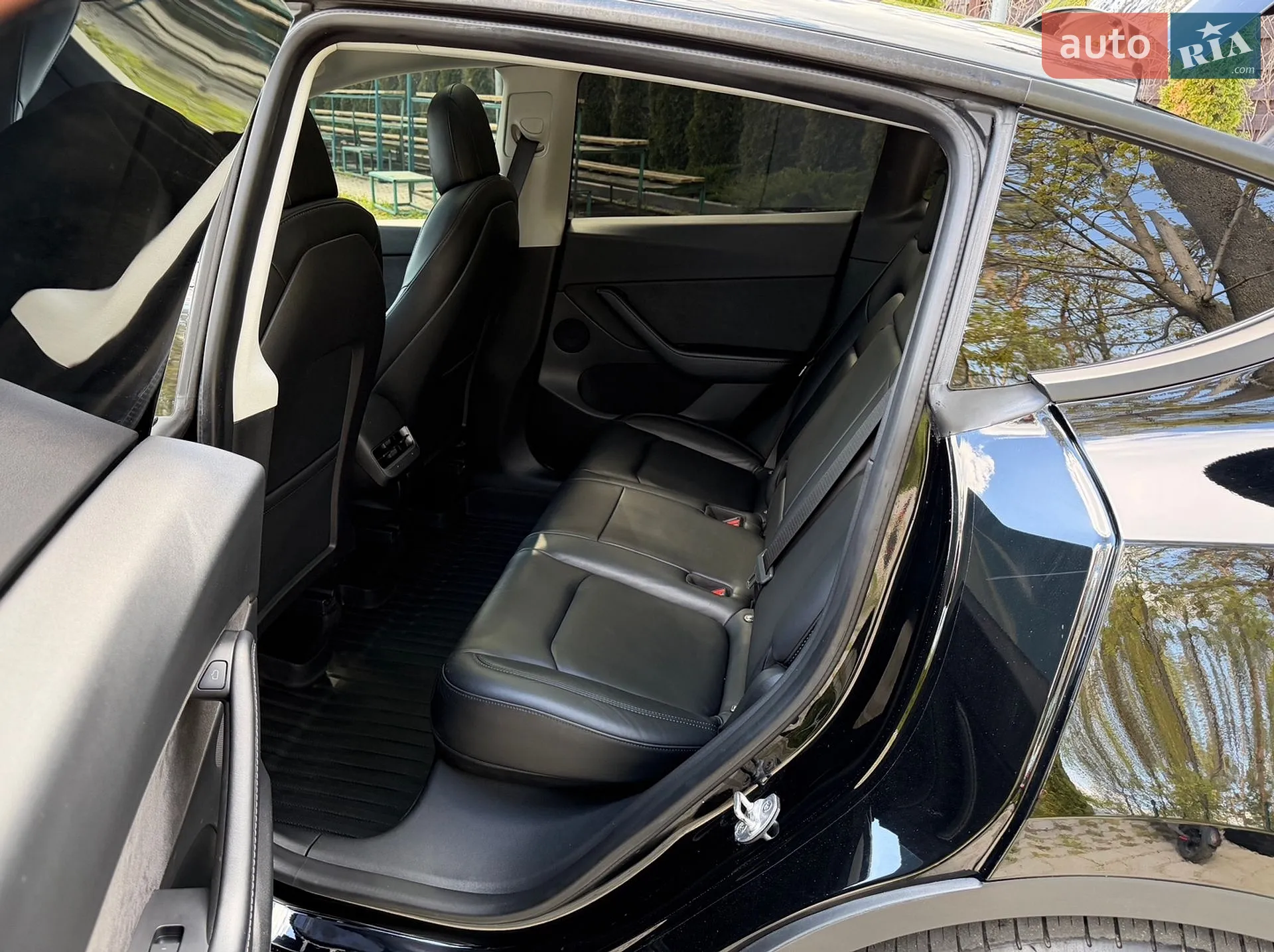 2022 Tesla Model Y - мініатюра 29