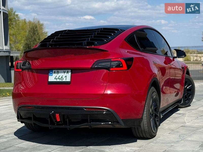 Позашляховик / Кросовер Tesla Model Y 2022 в Черкасах