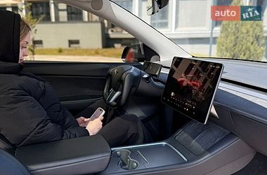 Позашляховик / Кросовер Tesla Model Y 2022 в Черкасах