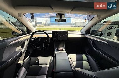 Внедорожник / Кроссовер Tesla Model Y 2021 в Львове