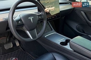 Позашляховик / Кросовер Tesla Model Y 2022 в Харкові