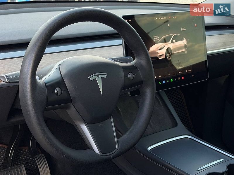Позашляховик / Кросовер Tesla Model Y 2022 в Харкові