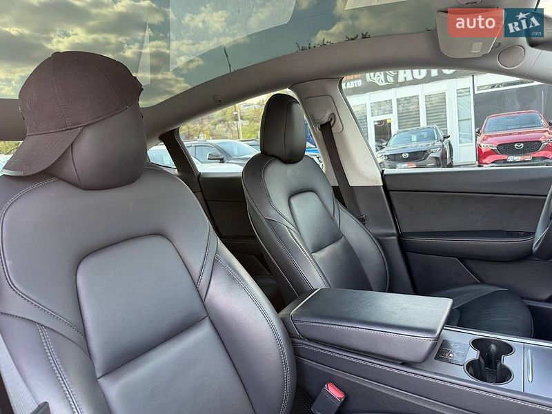 Позашляховик / Кросовер Tesla Model Y 2022 в Харкові