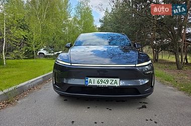 Позашляховик / Кросовер Tesla Model Y 2025 в Києві