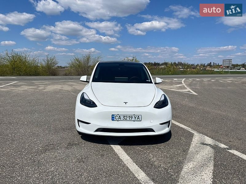 Внедорожник / Кроссовер Tesla Model Y 2022 в Черкассах