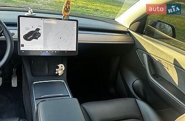 Внедорожник / Кроссовер Tesla Model Y 2021 в Бродах