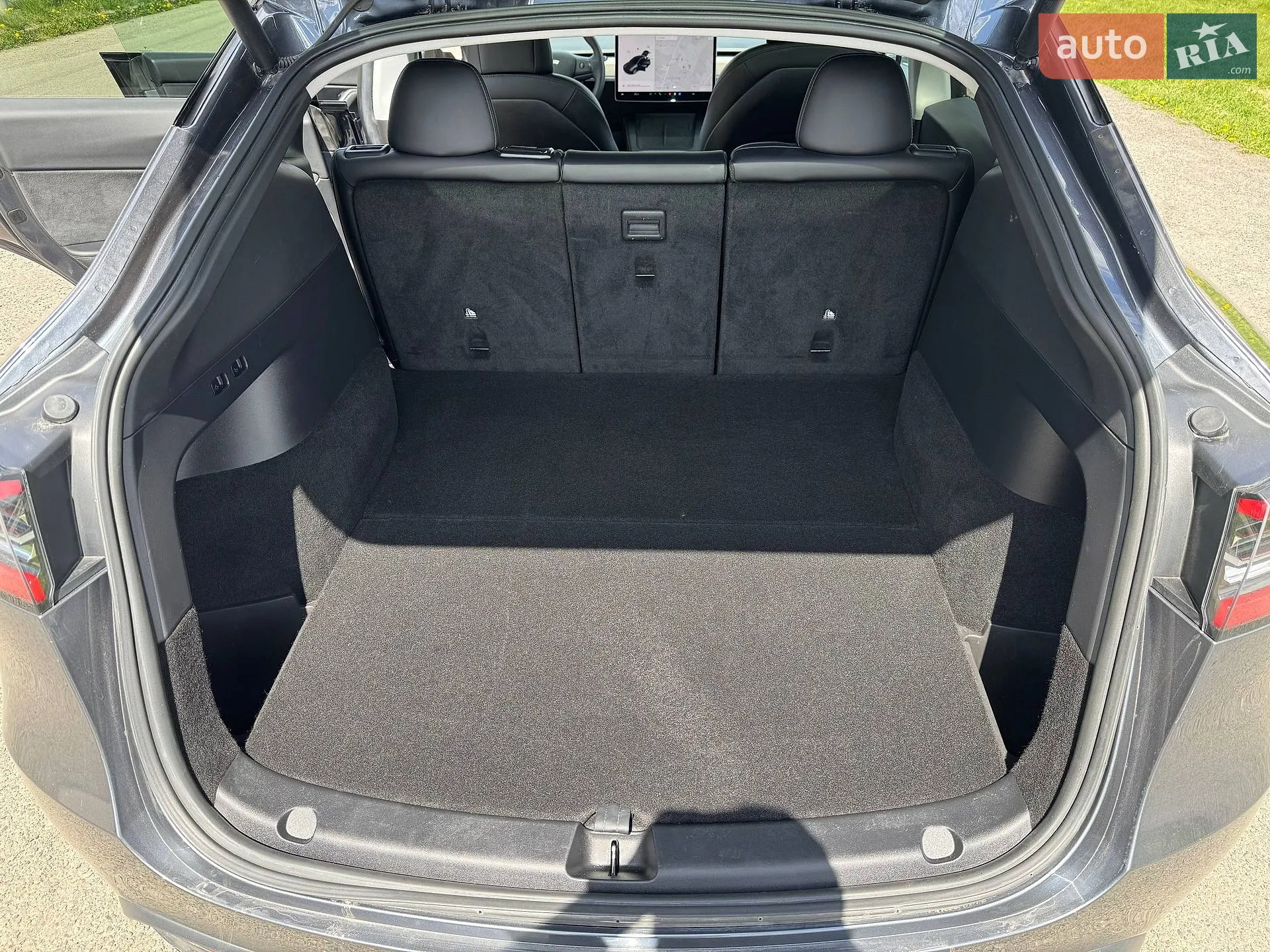2021 Tesla Model Y - мініатюра 27
