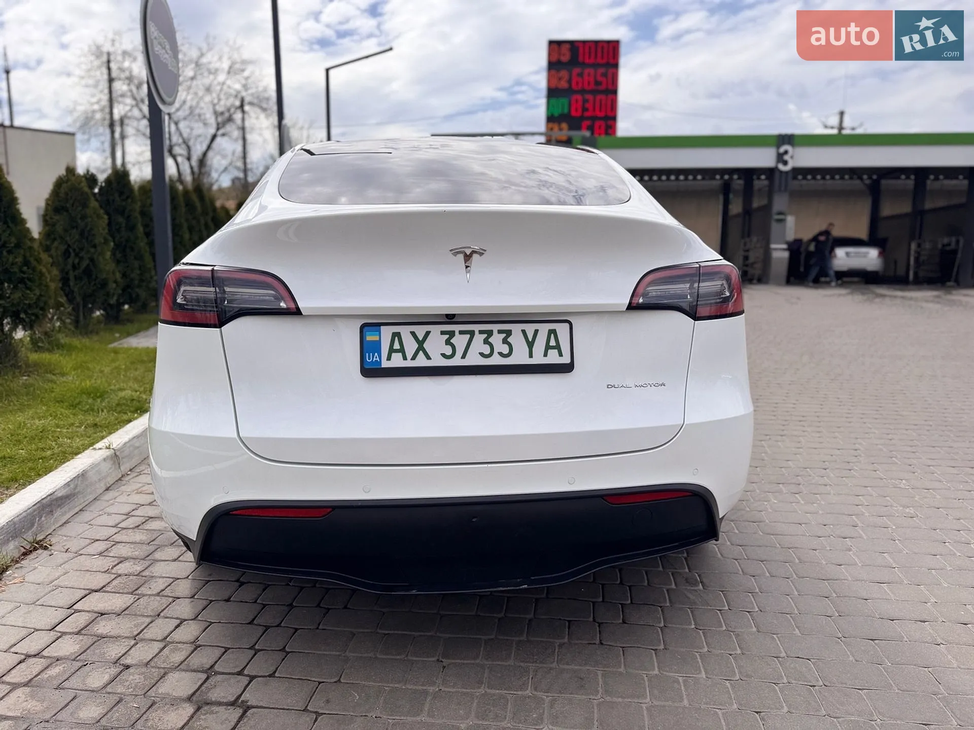 2021 Tesla Model Y - мініатюра 5