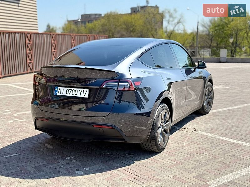 Внедорожник / Кроссовер Tesla Model Y 2024 в Харькове
