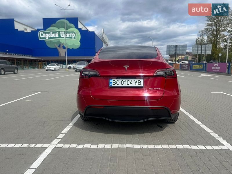 Внедорожник / Кроссовер Tesla Model Y 2023 в Тернополе