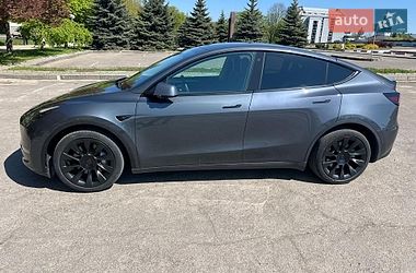 Позашляховик / Кросовер Tesla Model Y 2022 в Львові
