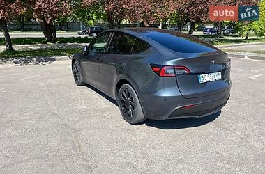 Позашляховик / Кросовер Tesla Model Y 2022 в Львові