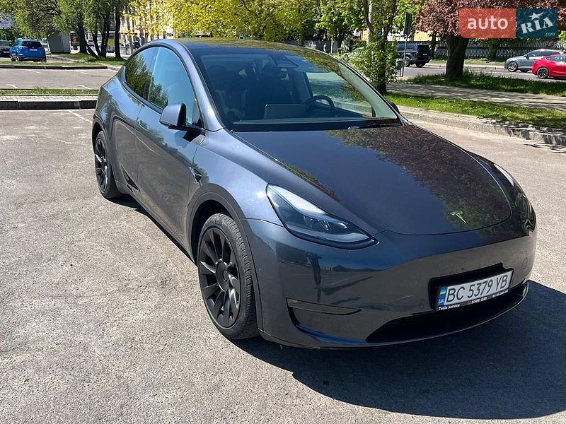 Позашляховик / Кросовер Tesla Model Y 2022 в Львові