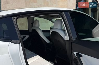 Внедорожник / Кроссовер Tesla Model Y 2022 в Львове