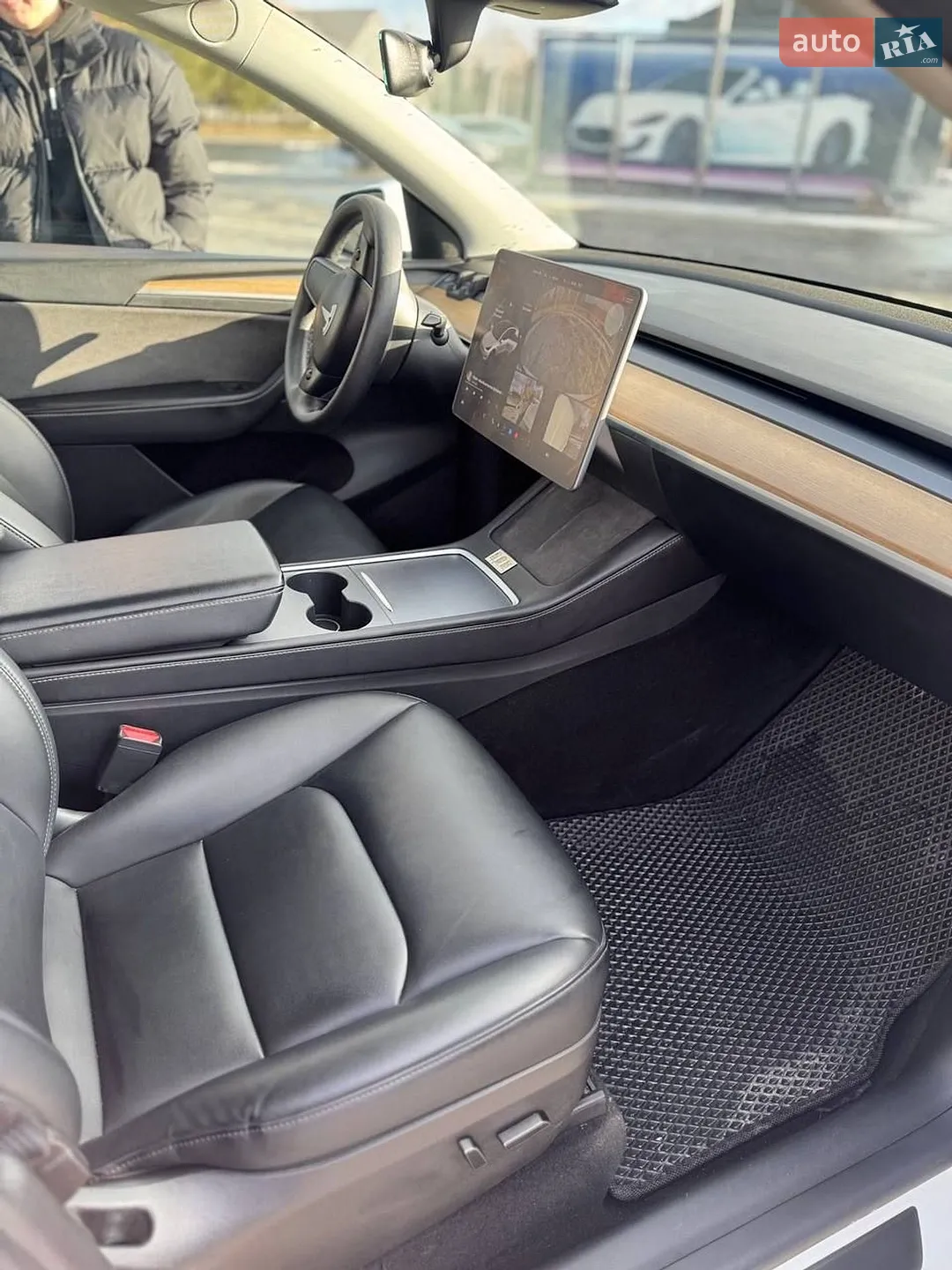 2022 Tesla Model Y - мініатюра 12
