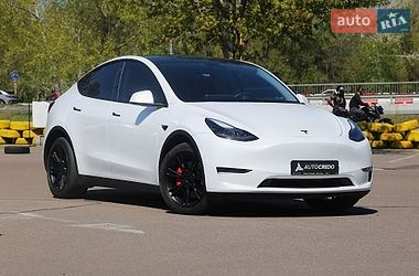 Внедорожник / Кроссовер Tesla Model Y 2022 в Киеве