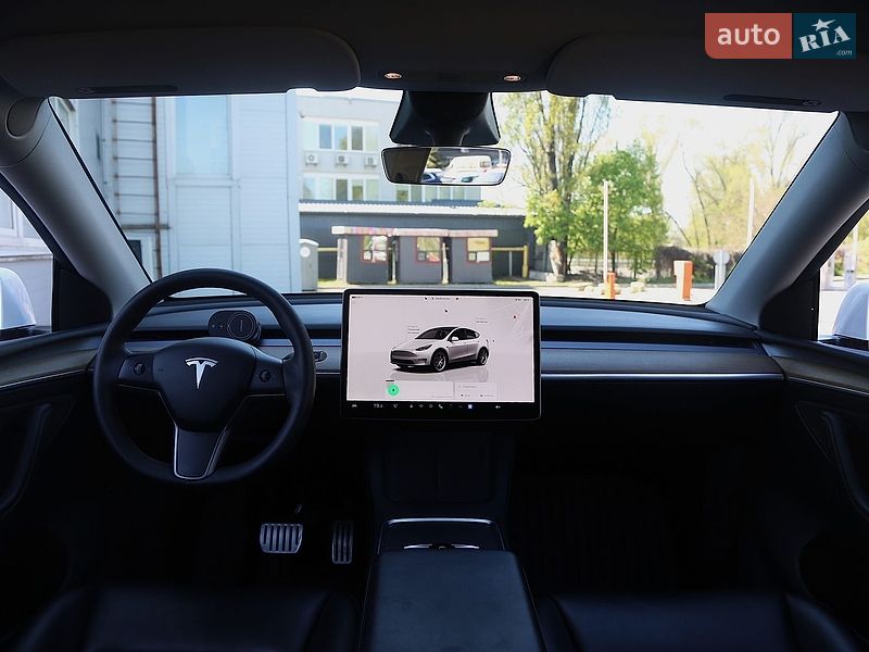 Внедорожник / Кроссовер Tesla Model Y 2022 в Киеве