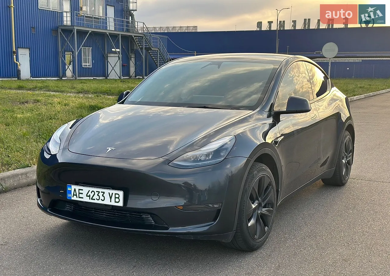 2024 Tesla Model Y - мініатюра 24