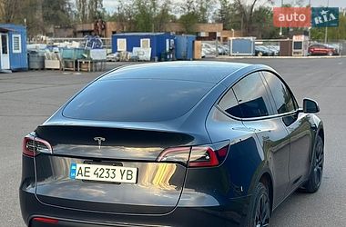 Позашляховик / Кросовер Tesla Model Y 2024 в Кривому Розі