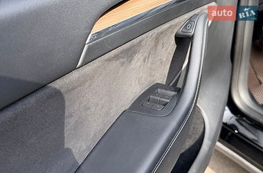 Внедорожник / Кроссовер Tesla Model Y 2022 в Житомире