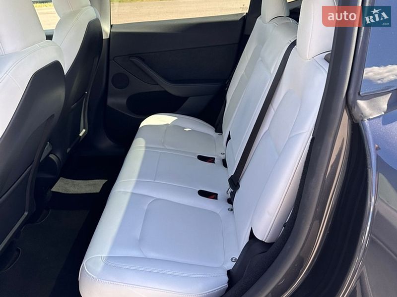 Внедорожник / Кроссовер Tesla Model Y 2024 в Ковеле