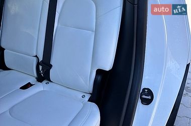 Внедорожник / Кроссовер Tesla Model Y 2021 в Тернополе