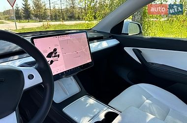 Внедорожник / Кроссовер Tesla Model Y 2021 в Тернополе
