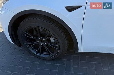 Внедорожник / Кроссовер Tesla Model Y 2022 в Полтаве