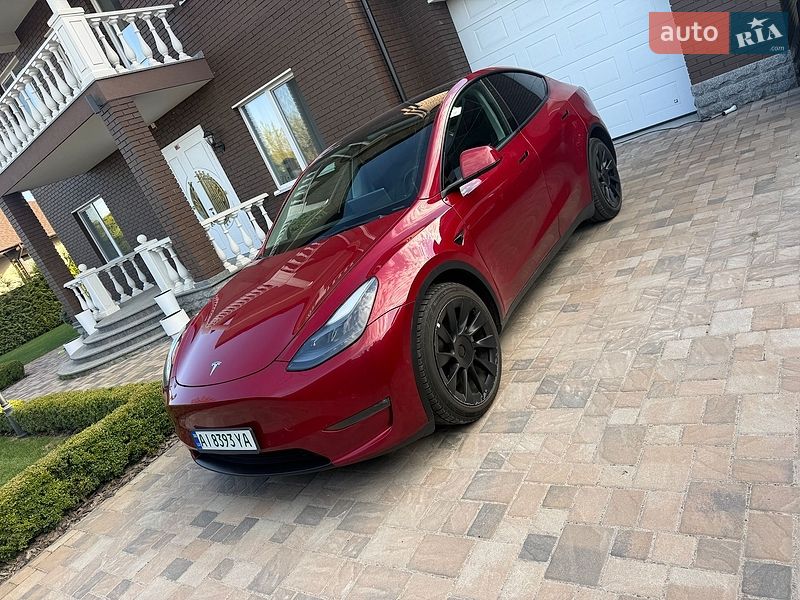 Внедорожник / Кроссовер Tesla Model Y 2022 в Киеве