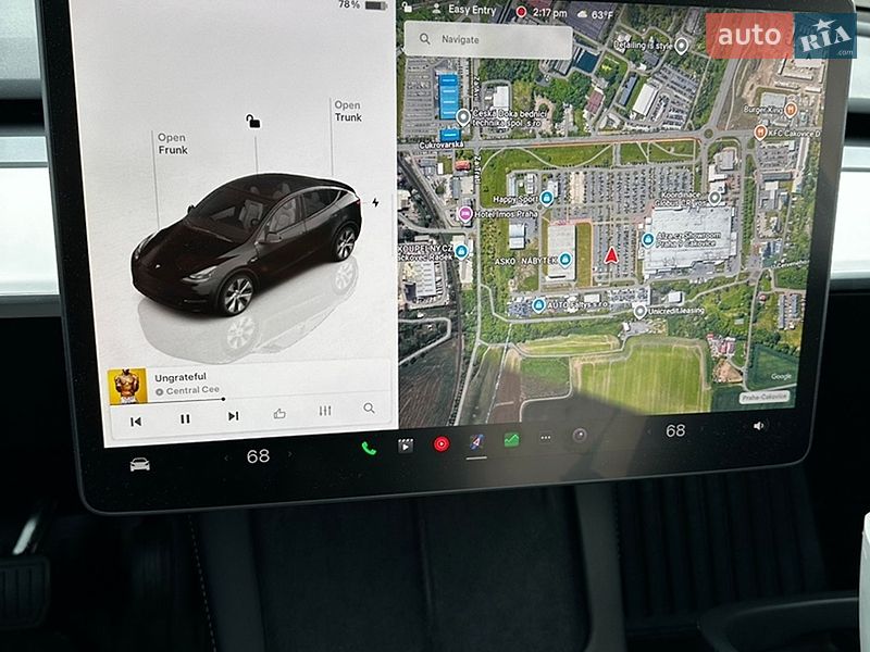 Внедорожник / Кроссовер Tesla Model Y 2024 в Киеве
