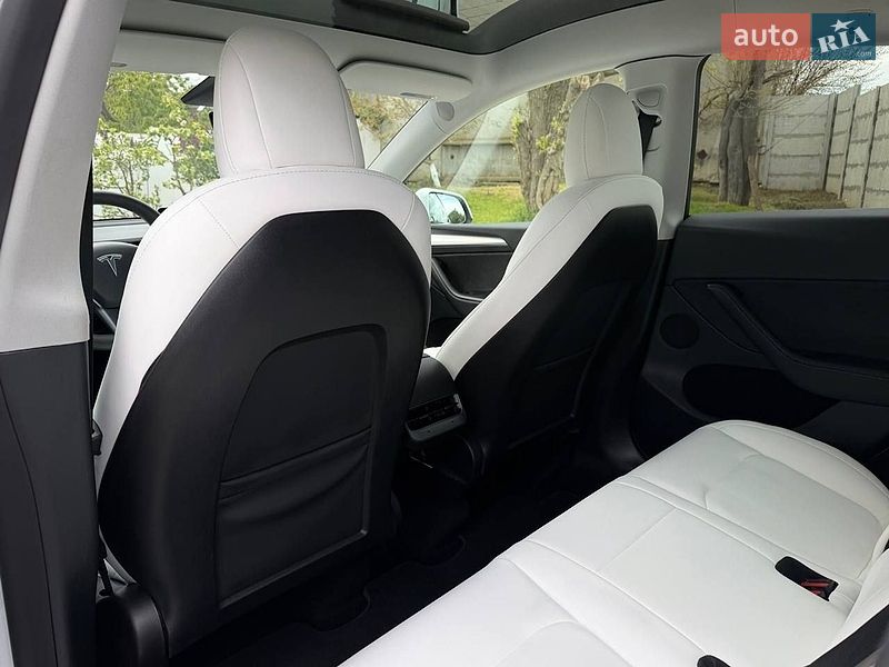 Внедорожник / Кроссовер Tesla Model Y 2022 в Одессе