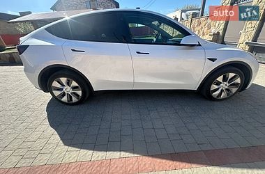Внедорожник / Кроссовер Tesla Model Y 2023 в Тернополе