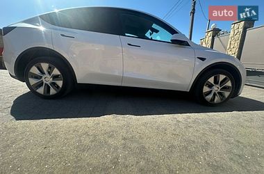 Внедорожник / Кроссовер Tesla Model Y 2023 в Тернополе