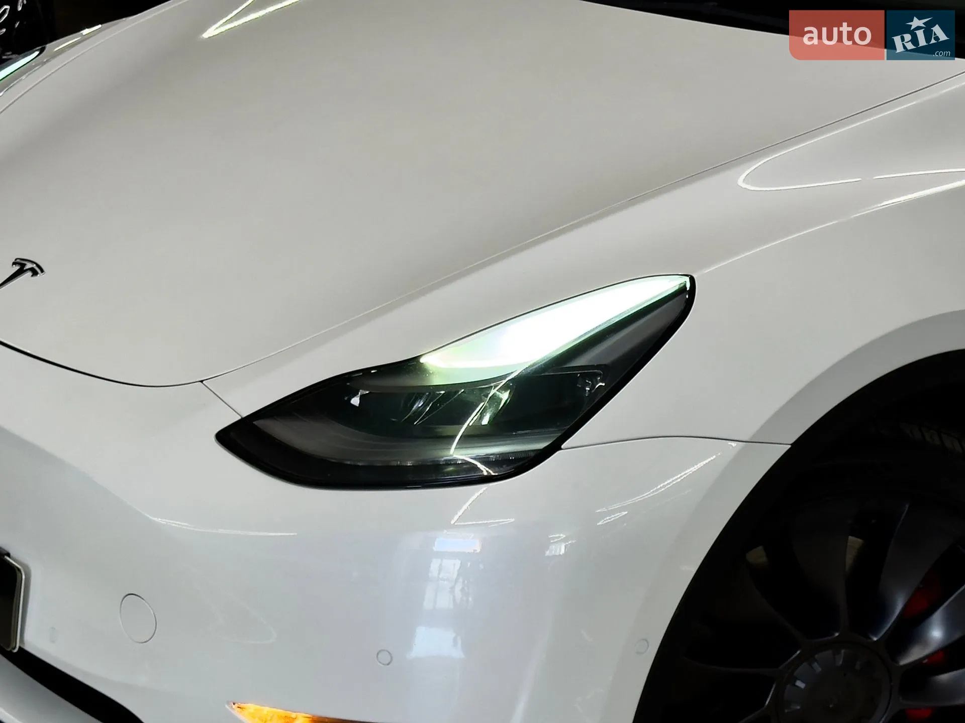 2022 Tesla Model Y - мініатюра 3