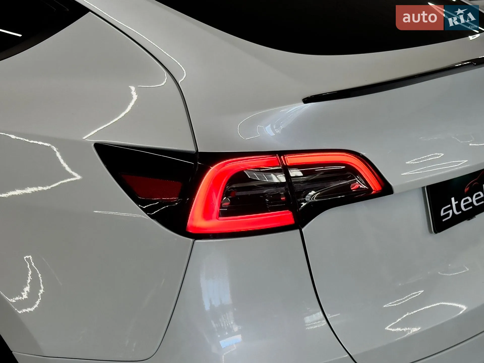 2022 Tesla Model Y - мініатюра 18