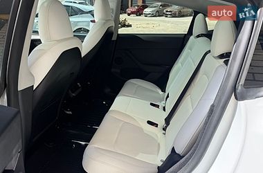 Внедорожник / Кроссовер Tesla Model Y 2024 в Житомире