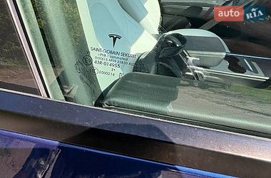 Внедорожник / Кроссовер Tesla Model Y 2023 в Киеве