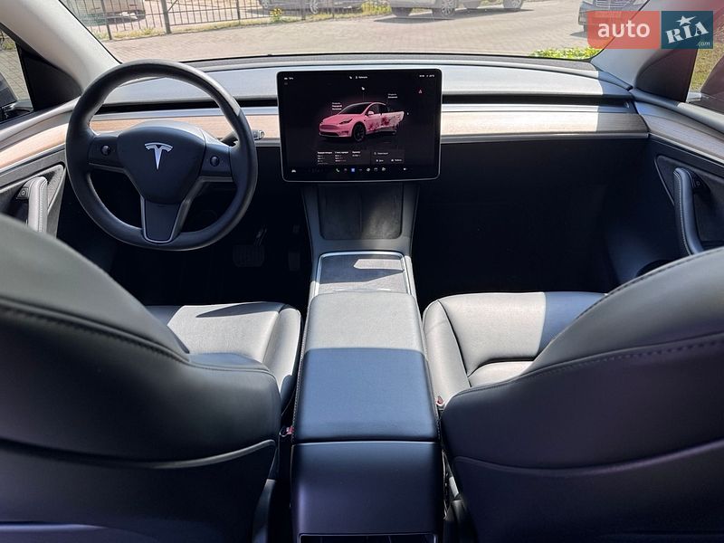 Внедорожник / Кроссовер Tesla Model Y 2023 в Черкассах