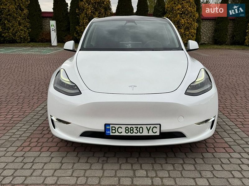 Внедорожник / Кроссовер Tesla Model Y 2024 в Львове