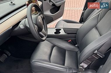 Внедорожник / Кроссовер Tesla Model Y 2024 в Львове