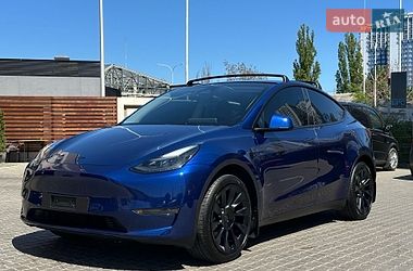Внедорожник / Кроссовер Tesla Model Y 2024 в Одессе