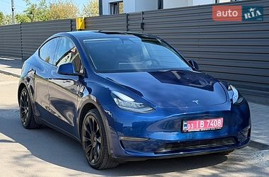 Внедорожник / Кроссовер Tesla Model Y 2023 в Владимире