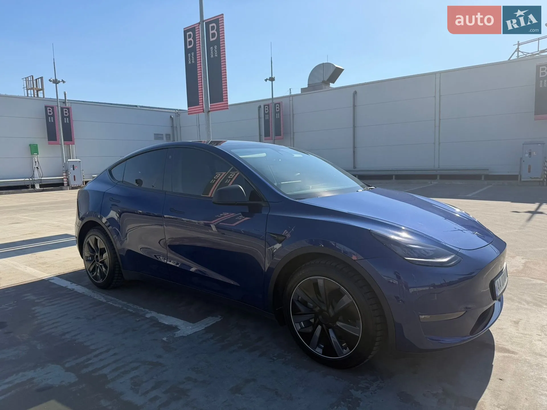 2021 Tesla Model Y - мініатюра 6