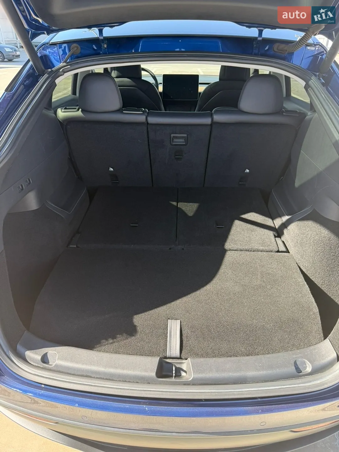 2021 Tesla Model Y - мініатюра 19