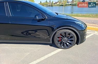 Позашляховик / Кросовер Tesla Model Y 2022 в Ірпені