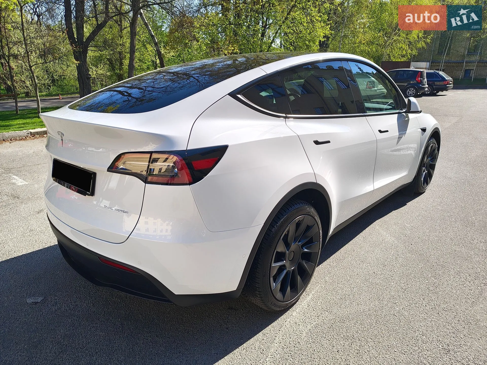 2022 Tesla Model Y - мініатюра 4