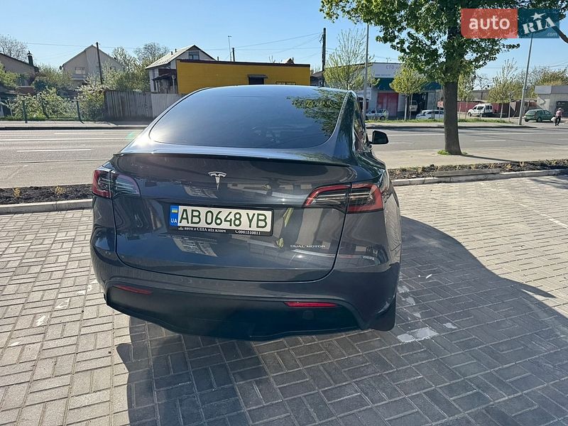 Внедорожник / Кроссовер Tesla Model Y 2023 в Виннице